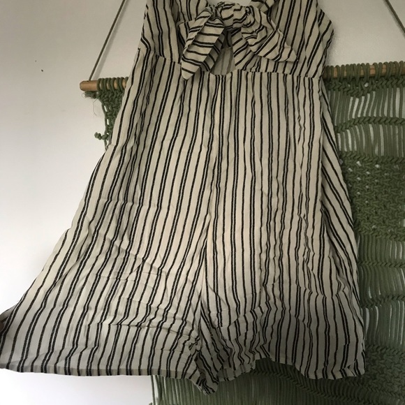 Billabong Striped Romper - Picture 2 of 4